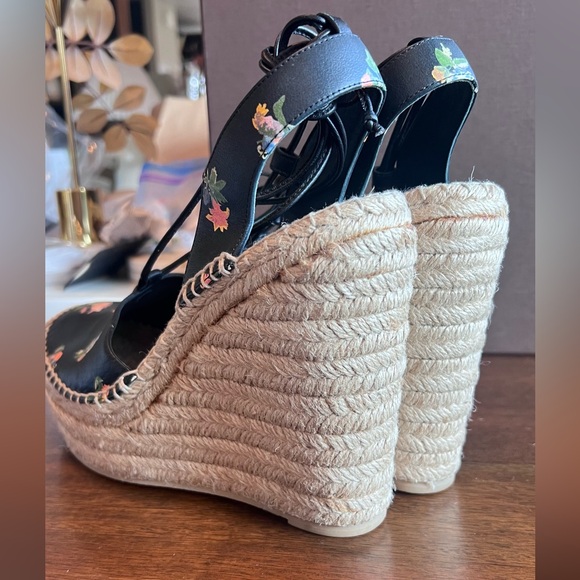 Saint Laurent YSL Floral Black Leather Ankle Wrap Espadrille Wedge Heel EU 40 - Picture 8 of 9